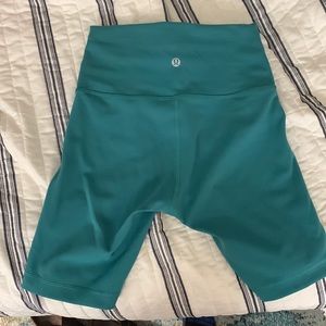 Lululemon wunder train 8” bike short